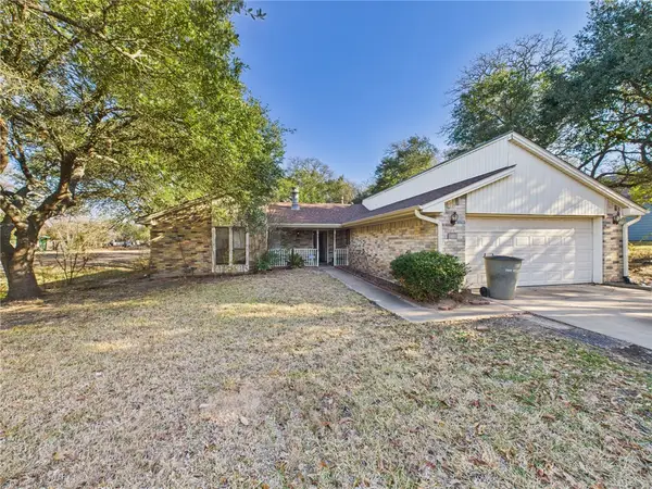 3015 Westwood Main Drive, Bryan, TX 77807