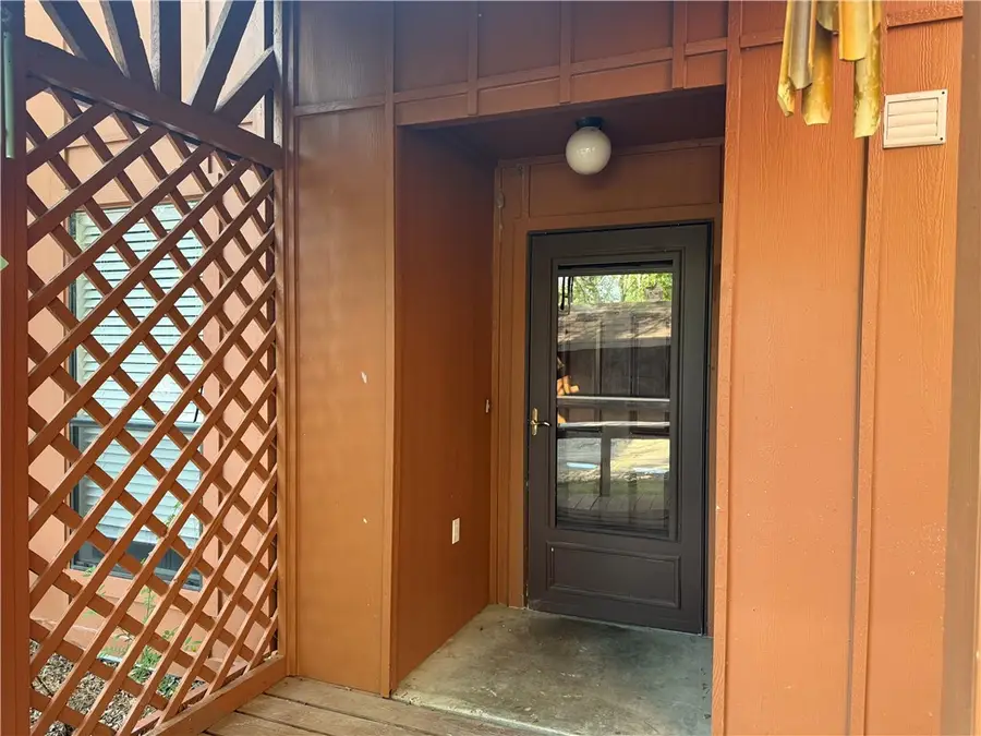 3923 Old Oaks Drive, Bryan, TX 77802 - #2