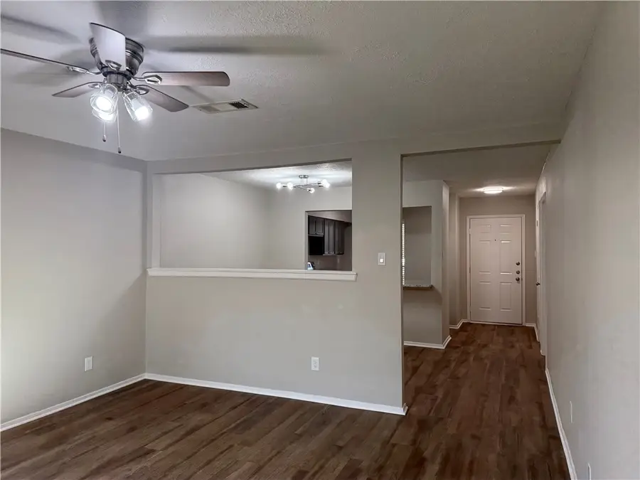 3923 Old Oaks Drive, Bryan, TX 77802 - #3