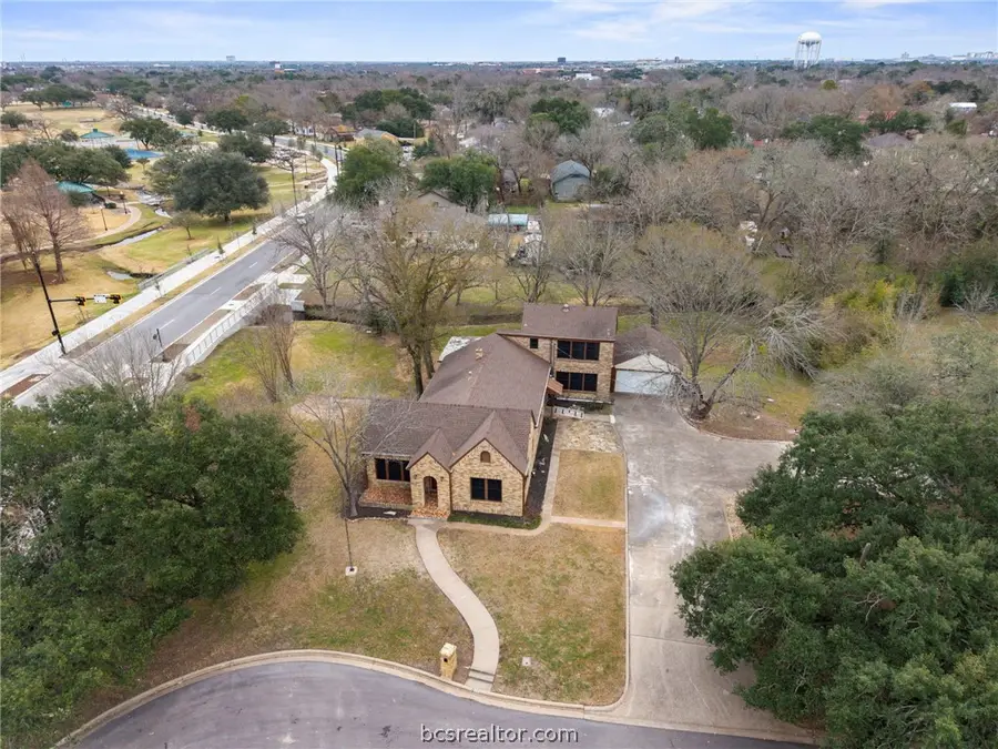 409 N Hutchins, Bryan, TX 77803 - #3