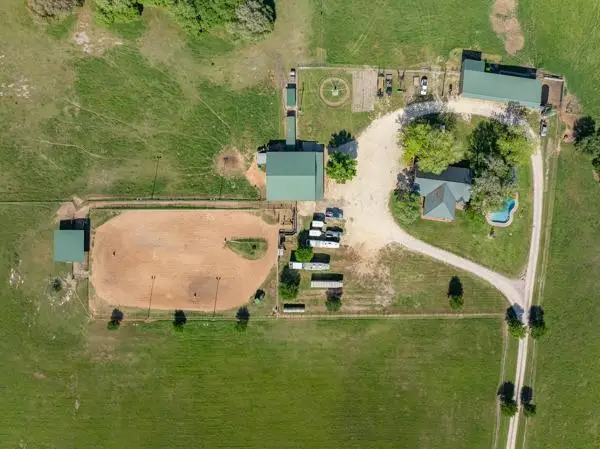 6808 Cedar Hill Road, Brenham, TX 77833 - Image #3