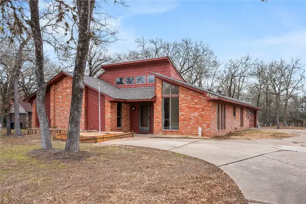 2500 Raintree Drive, College Station, TX 77845