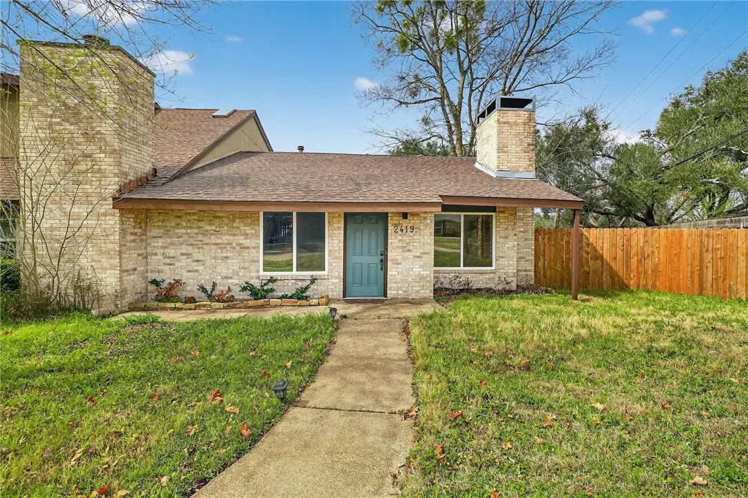 2419 Memorial Drive, Bryan, TX 77802 - #1