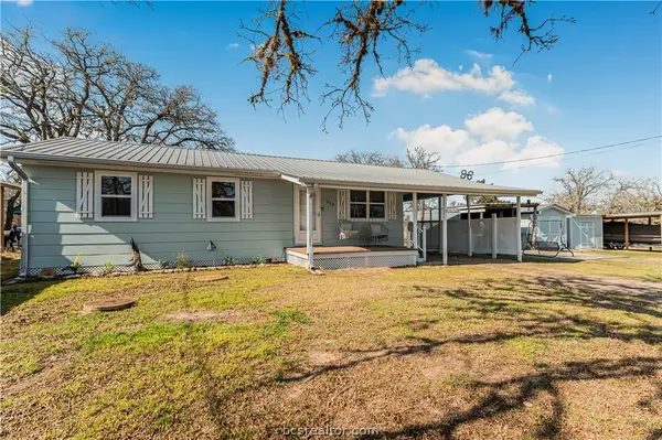 310 Water Oak Street, Somerville, TX 77879