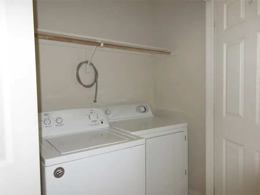 916 Willow Pond Street #916 & 918, College Station, TX 77845 - #2