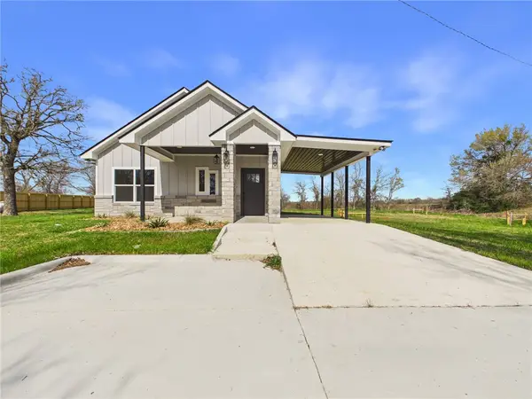 5085 N Oakland Lane, Bryan, TX 77808