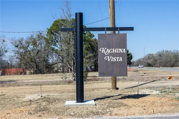 106 Pueblo Drive, Caldwell, TX 77836