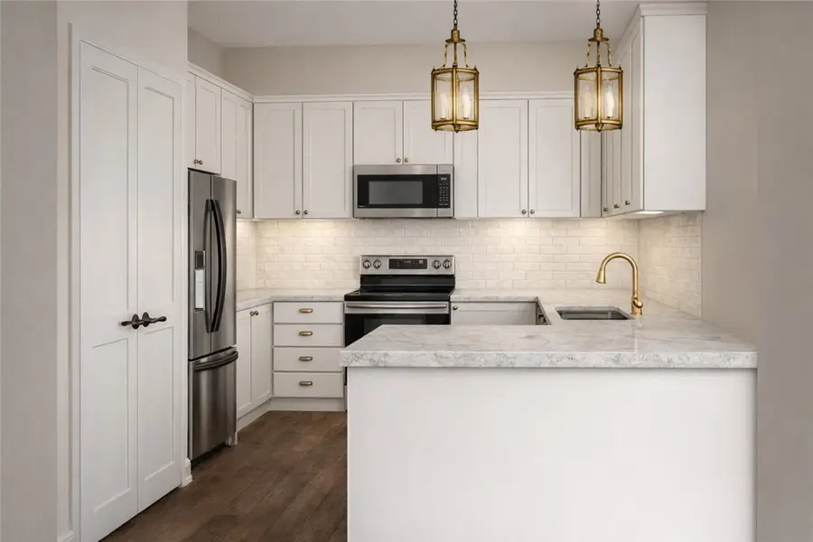 2572 Shady Route Lane, Bryan, TX 77802 - #2