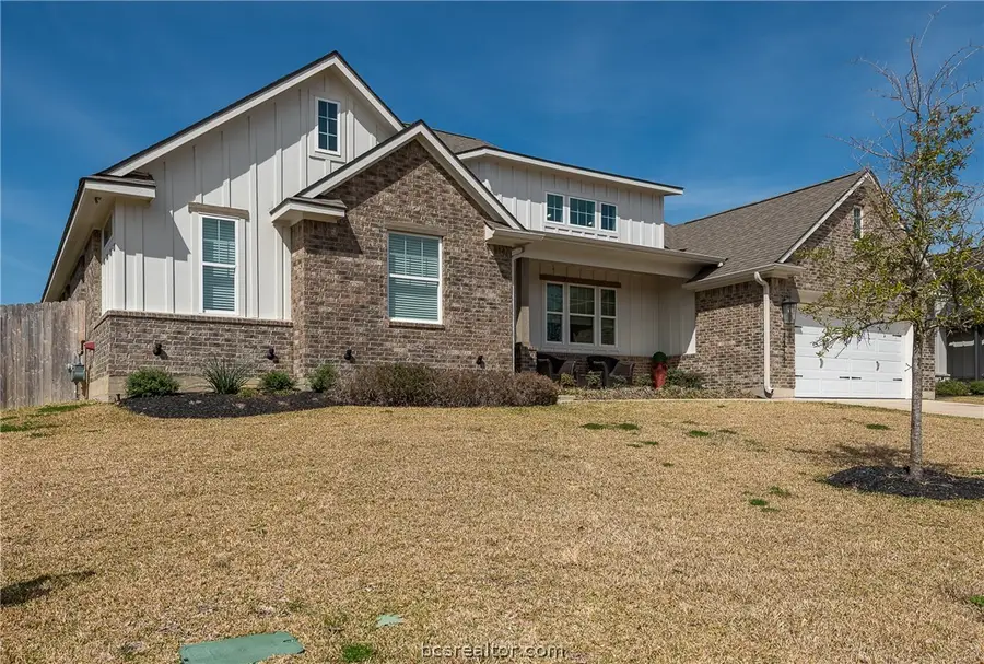 3317 Stoneleigh Road, Bryan, TX 77808 - #2