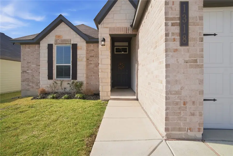 1318 Kingsgate Drive, Bryan, TX 77807 - #2