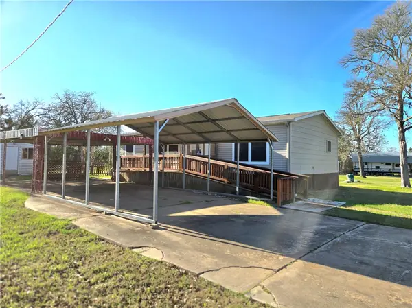 409 Birch Hill Lane, Somerville, TX 77879