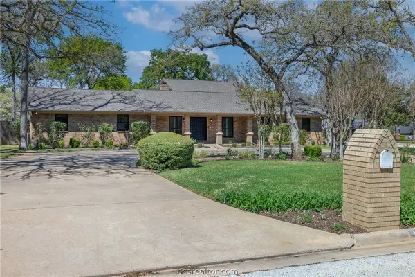 800 Copperas Drive, Caldwell, TX 77836