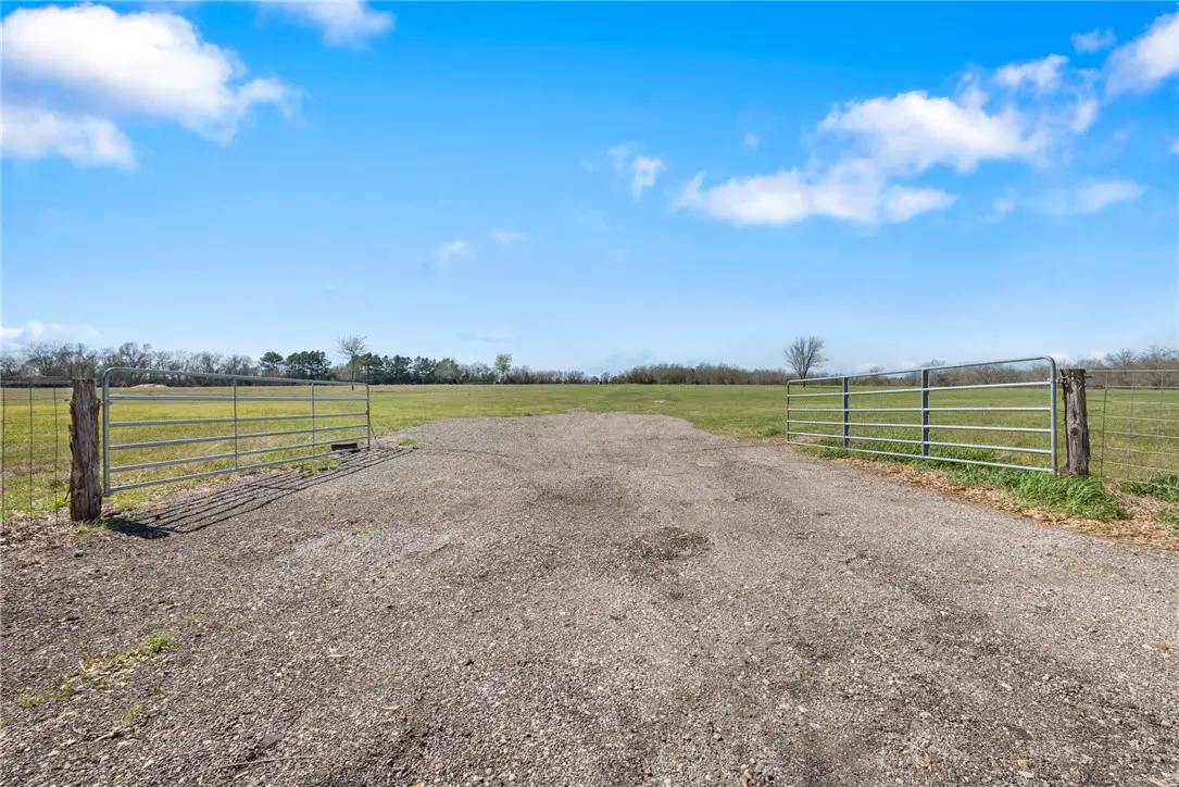 11.01 Acres Cr 379, Caldwell, TX 77836 - #1