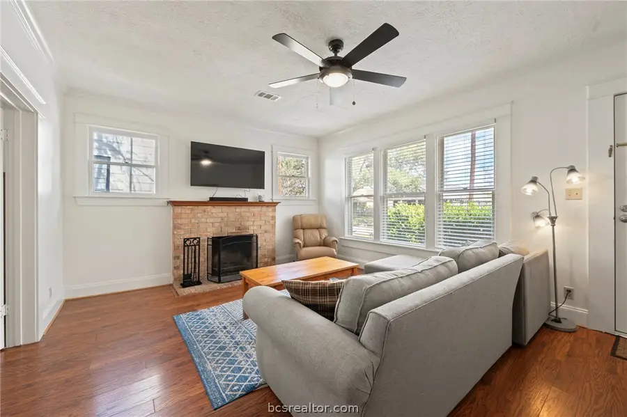 711 E 27th Street, Bryan, TX 77803 - #3