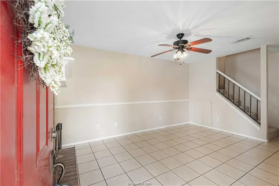 1904 Dartmouth Building I, Unit 1 Street #I1, College Station, TX 77840-3986 - #3