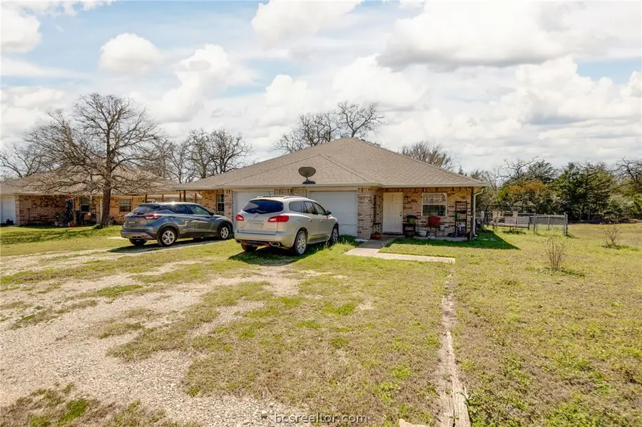 17292-17298 Cedar Rock Ct Court, College Station, TX 77845 - #2