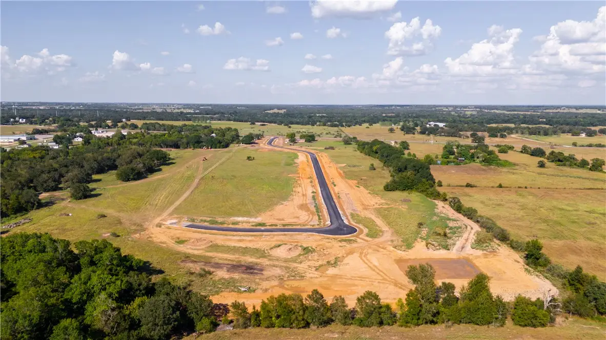 140 Pueblo Drive, Caldwell, TX 77836 - #1