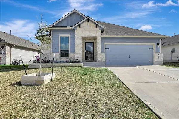 1011 Davy Street, Brenham, TX 77833