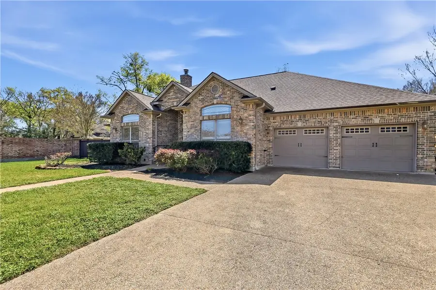 9201 Brookwater Circle, College Station, TX 77845 - #2