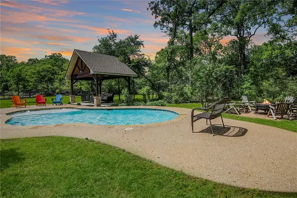 10529 Hampton Court, Iola, TX 77861