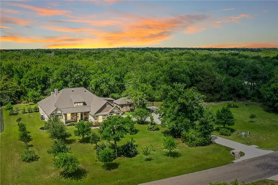 10529 Hampton Court, Iola, TX 77861 - #2