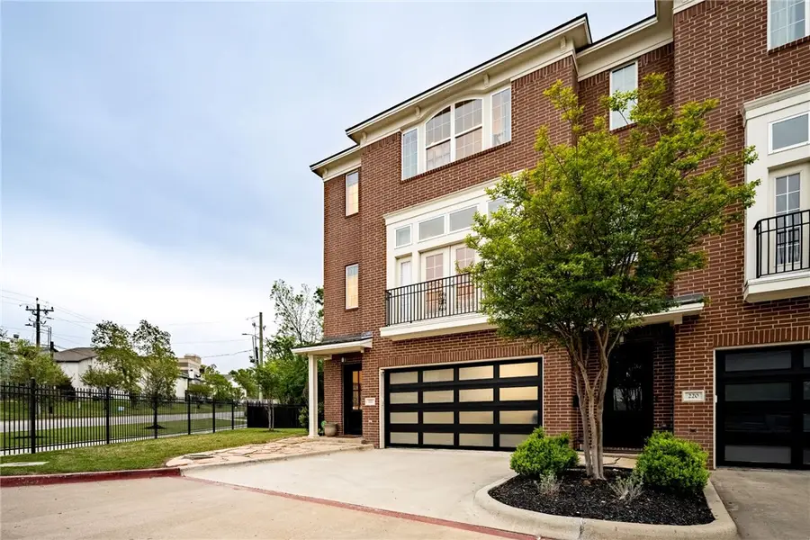 222 Tarrow, College Station, TX 77840 - #2