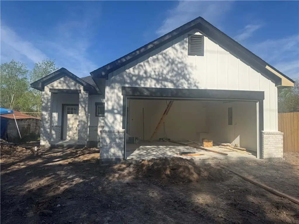 402 S Brazos Avenue, Bryan, TX 77803 - #1