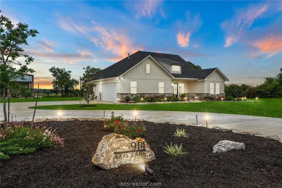 914 Axis Lane, Franklin, TX 77856 - #2