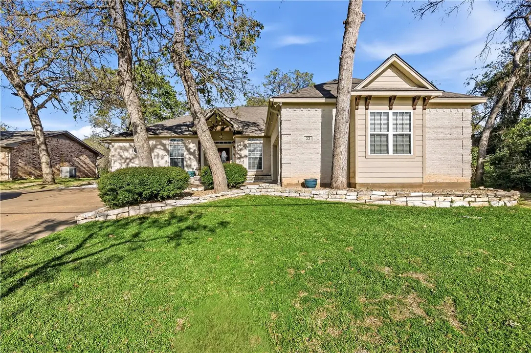 22 Golfview Drive, Hilltop Lakes, TX 77871 - #1