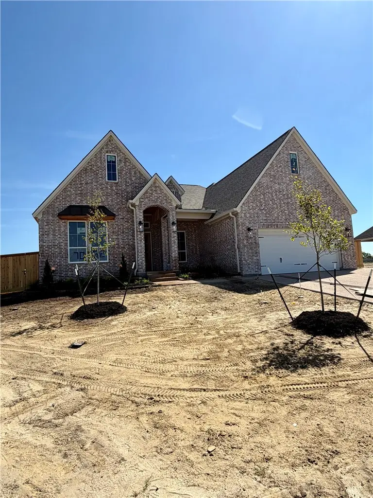 7052 Skipping Rock Path, Bryan, TX 77808 - #1