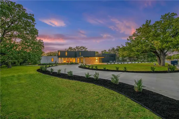 748 S Rosemary Drive, Bryan, TX 77802