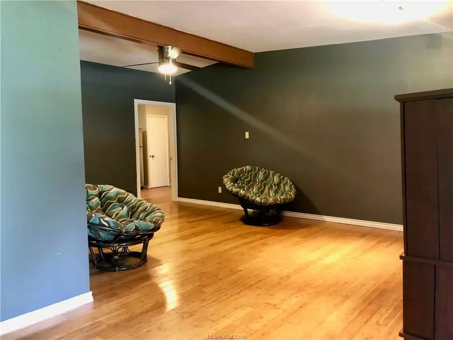 807 Vine Street, Bryan, TX 77802-4350 - #3