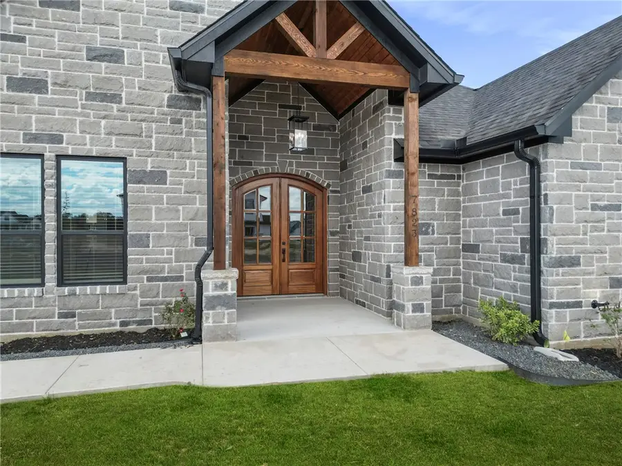 7823 Luke Ct, Bryan, TX 77808 - #2