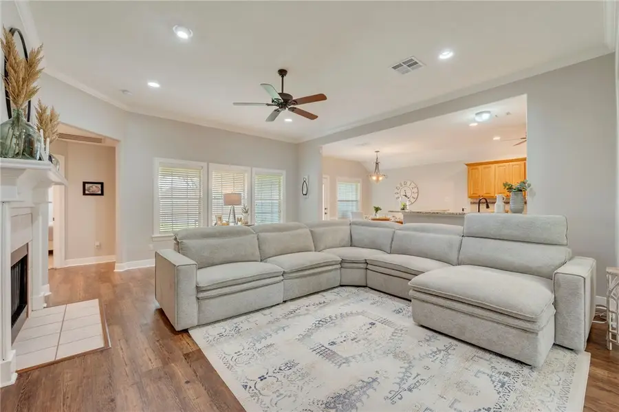 5305 Winchester Drive, Bryan, TX 77802 - #2