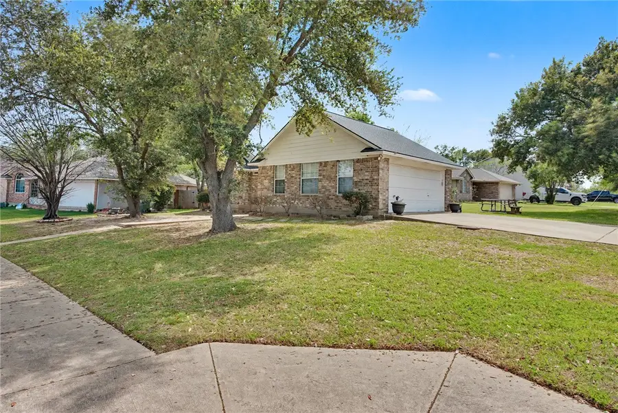 1400 Prairie Drive, Bryan, TX 77802 - #2