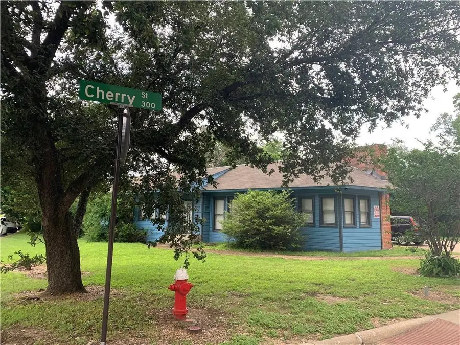 305 Cherry Street, College Station, TX 77840-1213 - #2