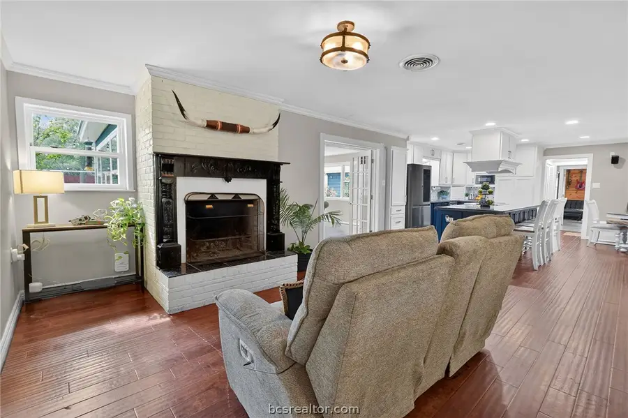 913 Park Lane, Bryan, TX 77802 - #2