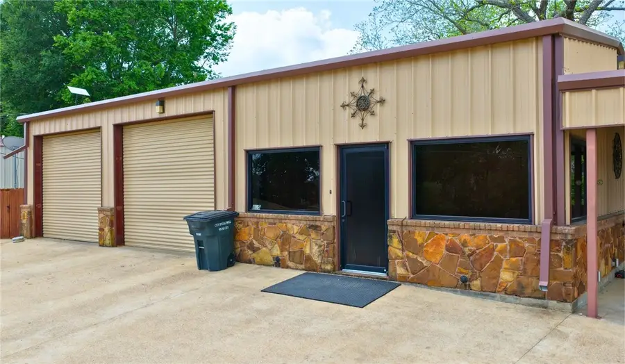 405 N Johnston Street, Caldwell, TX 77836 - #2
