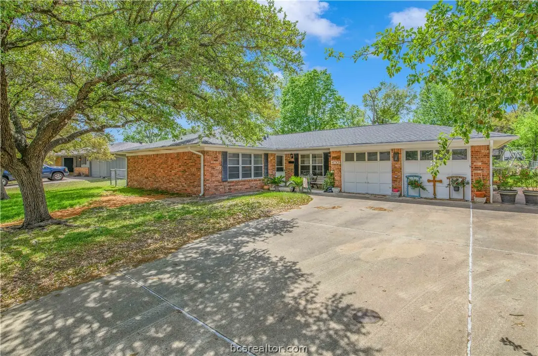 1302 Laura Lane, College Station, TX 77840 - #1