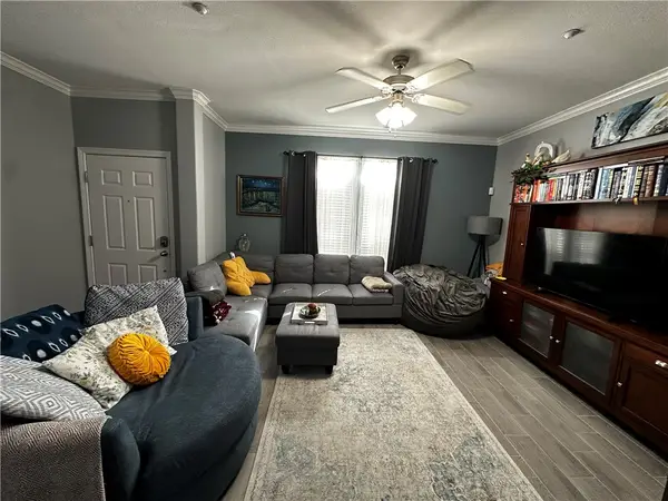 305 Holleman Drive E #301, College Station, TX 77840