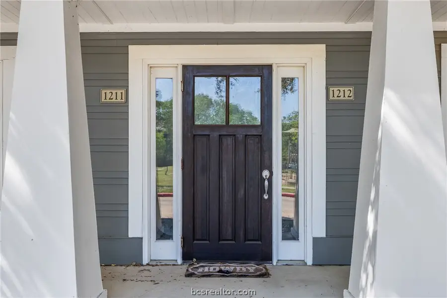 1725 Harvey Mitchell Parkway S #1211, College Station, TX 77840 - #3