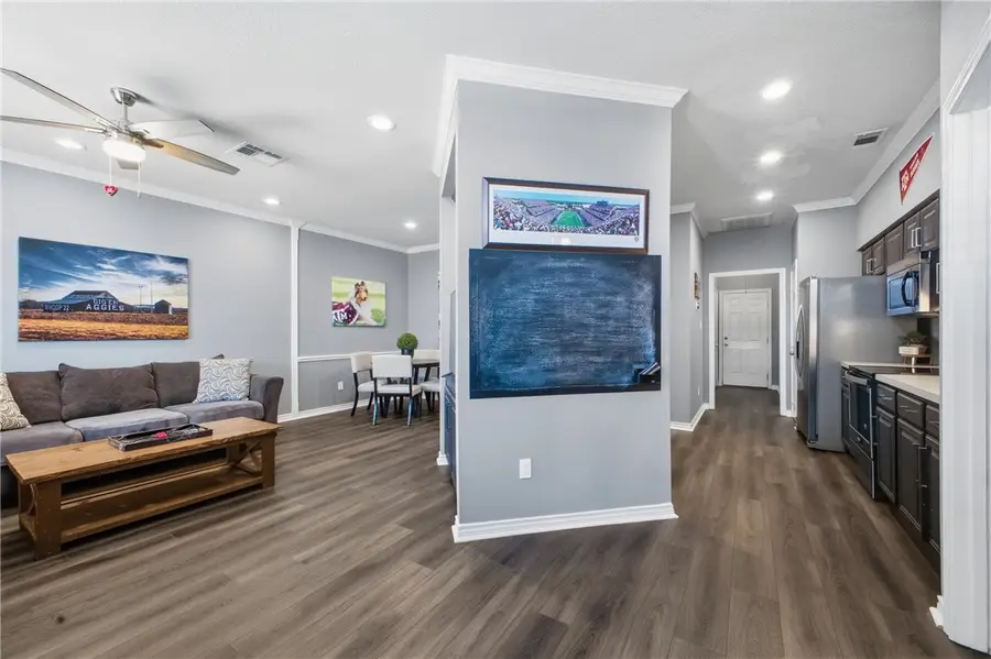 102 Fraternity Row, College Station, TX 77845-6507 - #2