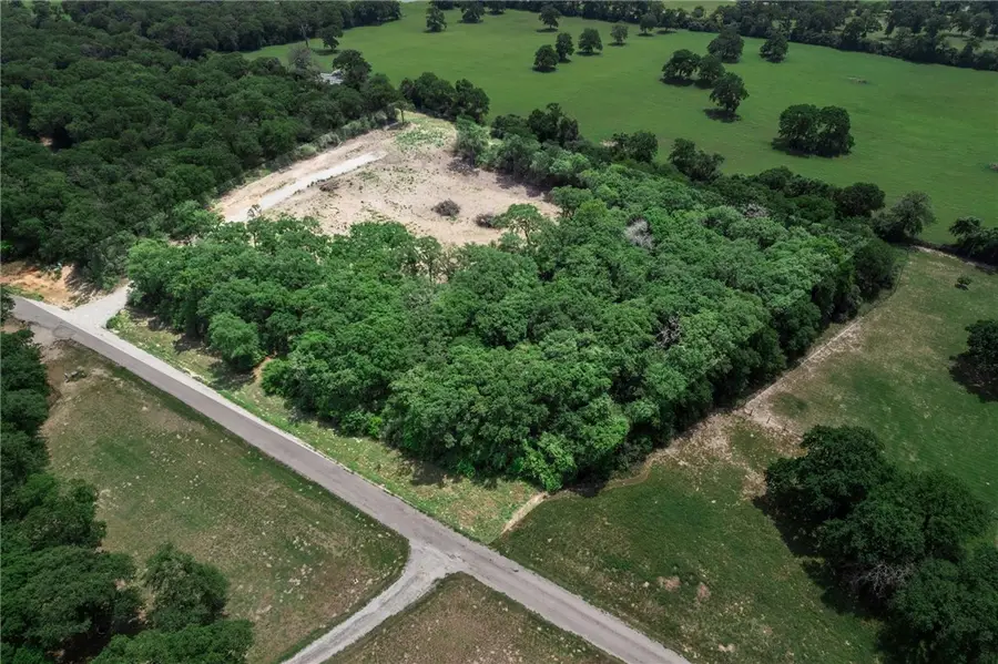 1311 Azalea Drive, Franklin, TX 77856 - #2