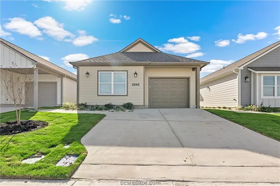 2521 Shady Route Lane, Bryan, TX 77808 - #2