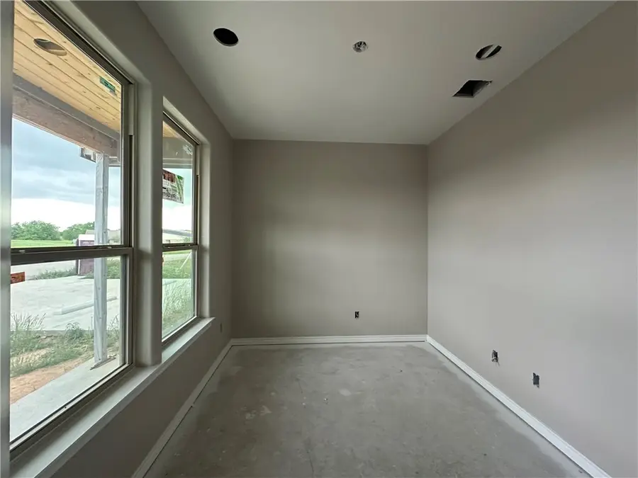 2561 Dove Crossing Lane, Navasota, TX 77868 - #2