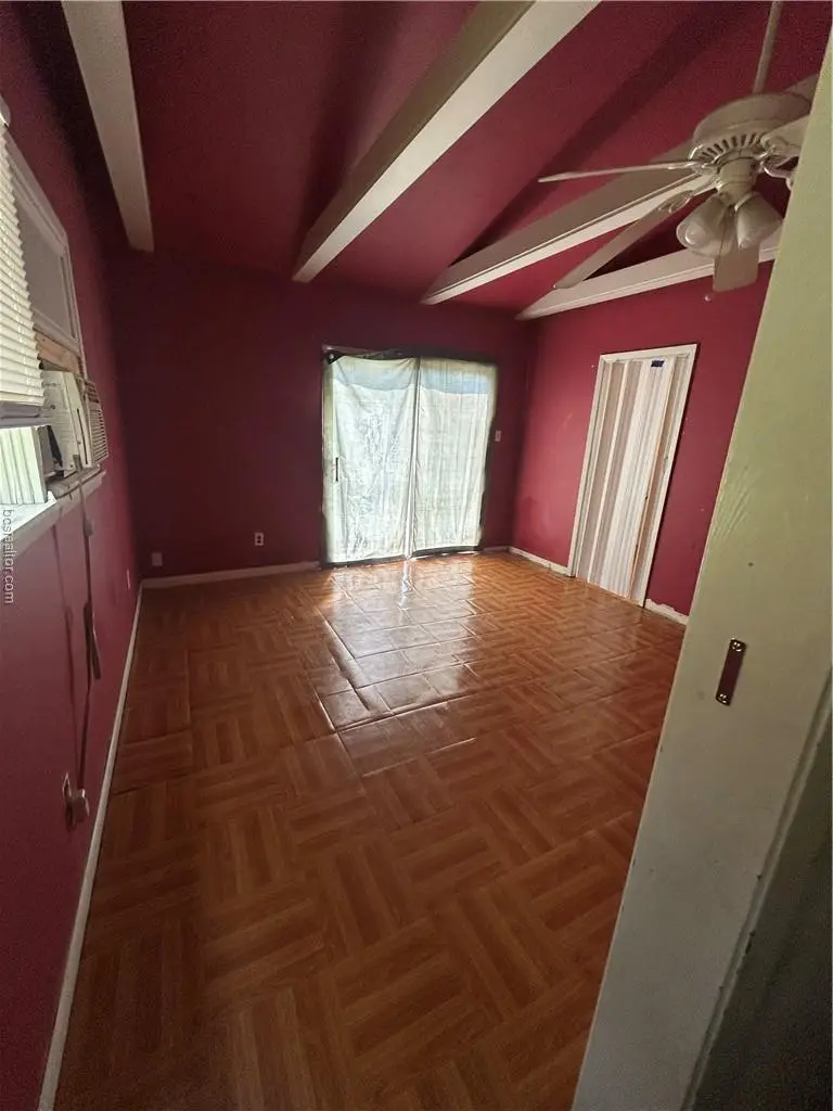 1204 E Wm J Bryan Parkway, Bryan, TX 77803 - #1