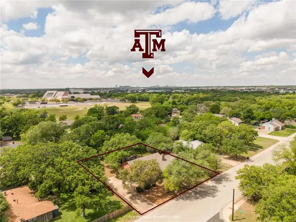 8004 Raintree Drive, College Station, TX 77845