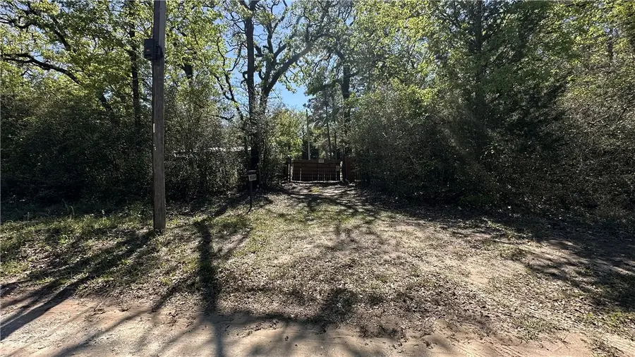 9884 Rocky Ridge Lane, Madisonville, TX 77864 - #3