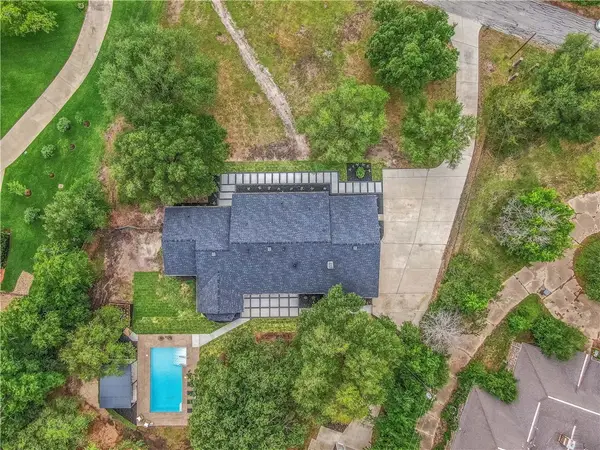 743 S Rosemary Drive, Bryan, TX 77802