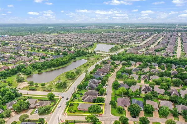 2401 Norham Drive, College Station, TX 77845